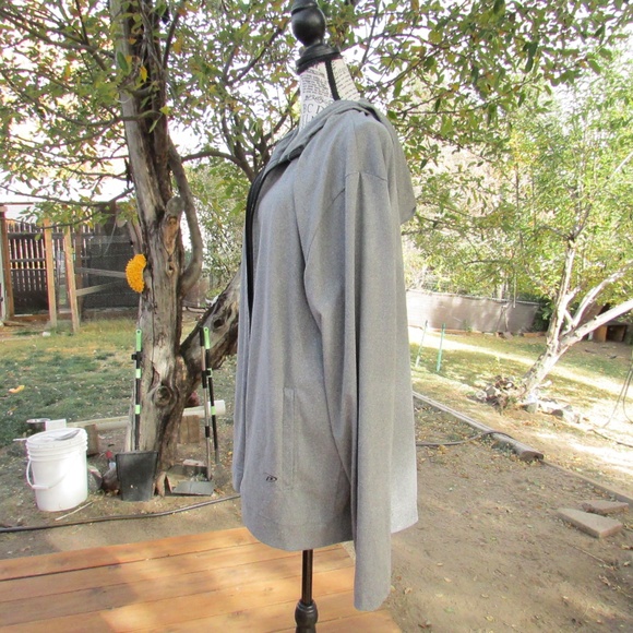 Pro Player Gray Athletic Jacket - Picture 3 of 4